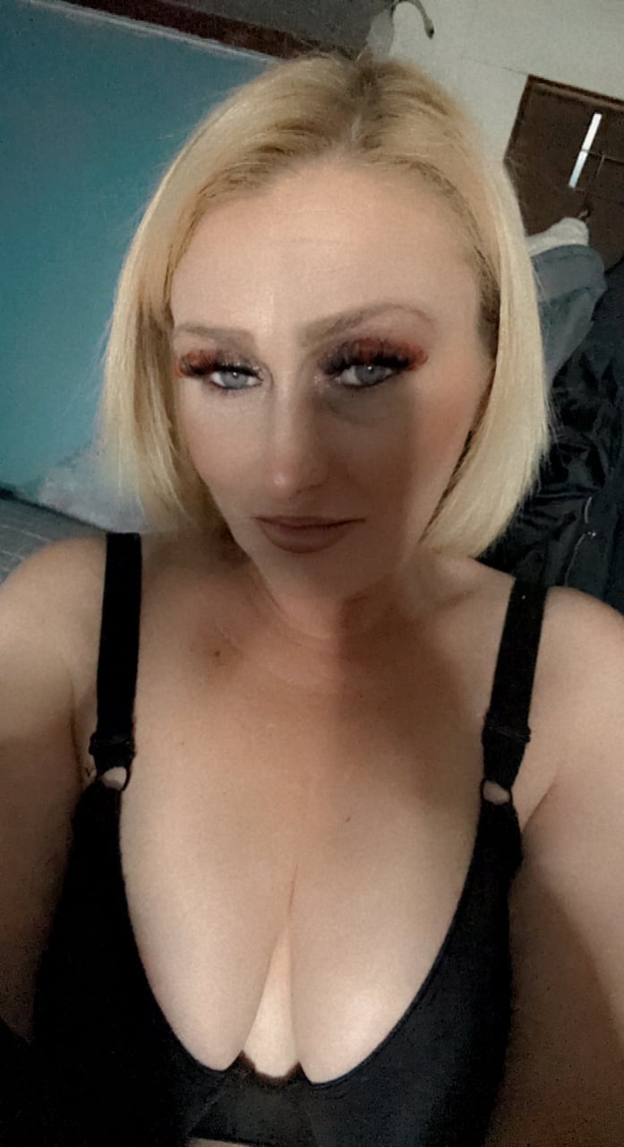 Grannycandance76