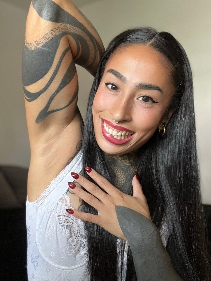 𝐆𝐎𝐃𝐃𝐄𝐒𝐒 𝐇𝐀𝐒𝐍𝐍𝐀 ⛓️