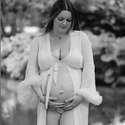 Milk Mommy Holli 🍼