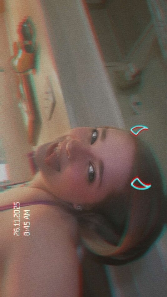Holly Wood