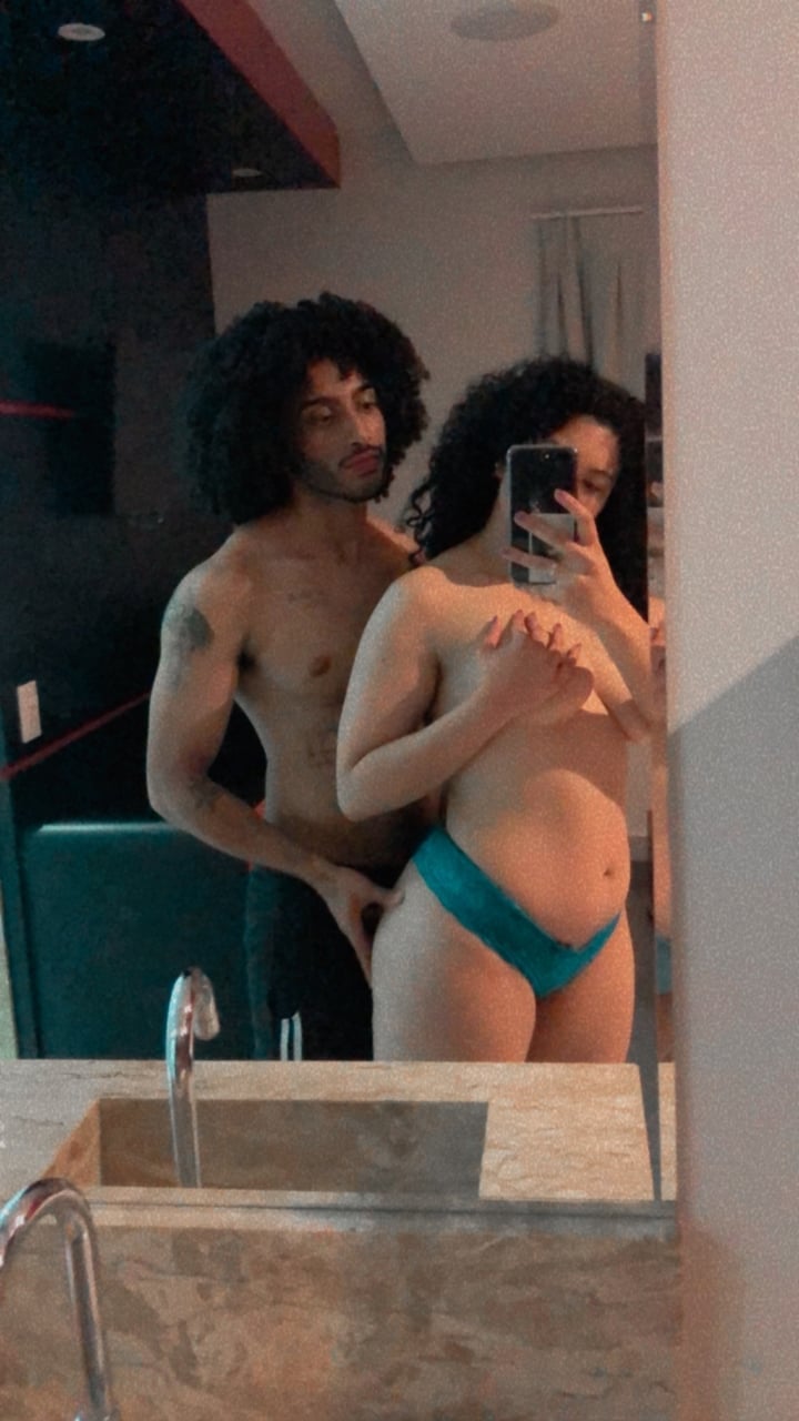 Hotcouplebtfree