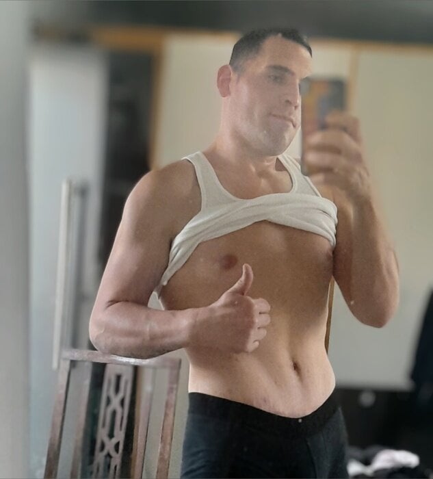 Hotlatinboy89
