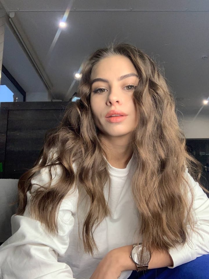 Hottyklara02
