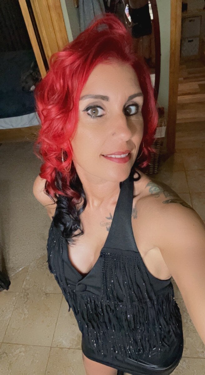 Hotwifenikol