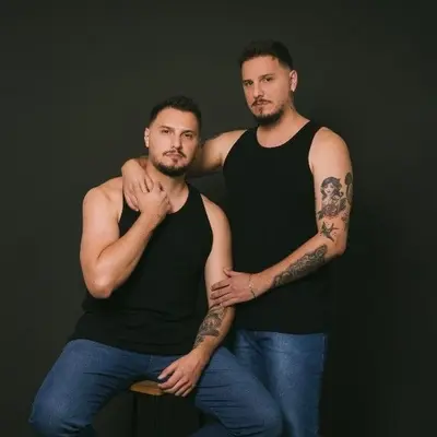 hurtadotwins
