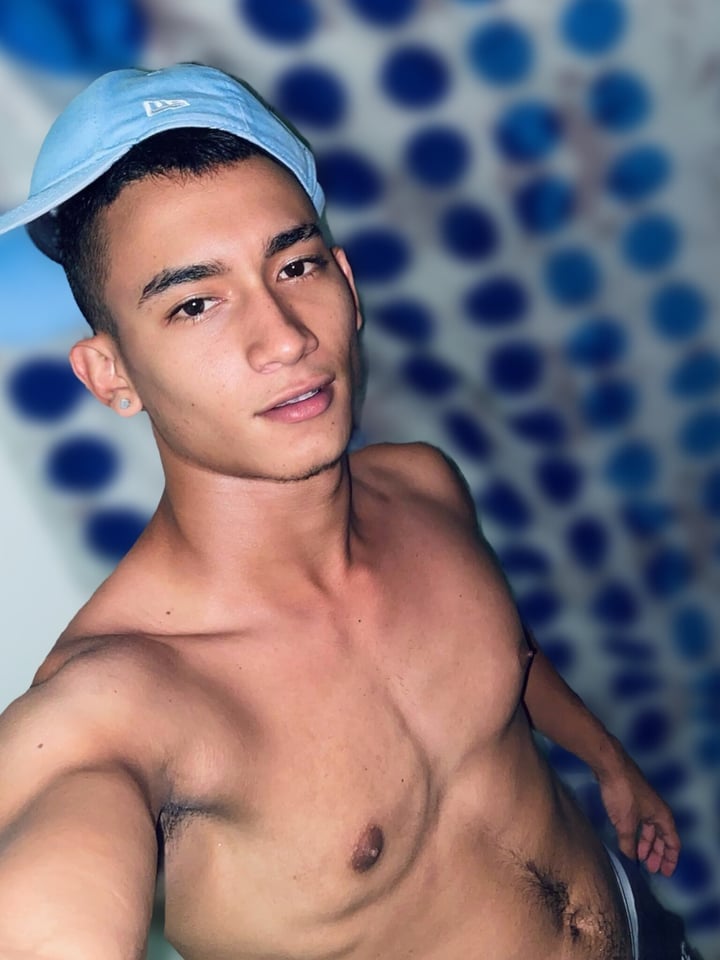 Iamrhot9