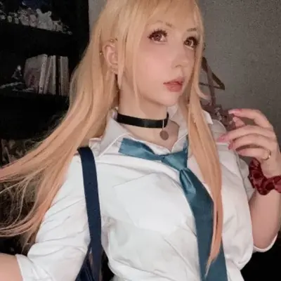 irl DOA girl