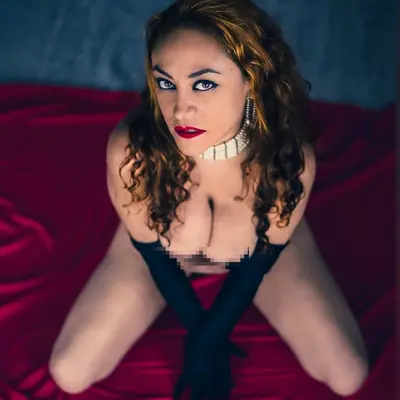 Isadora  Villa