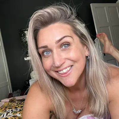Olivia Taylor 🍷