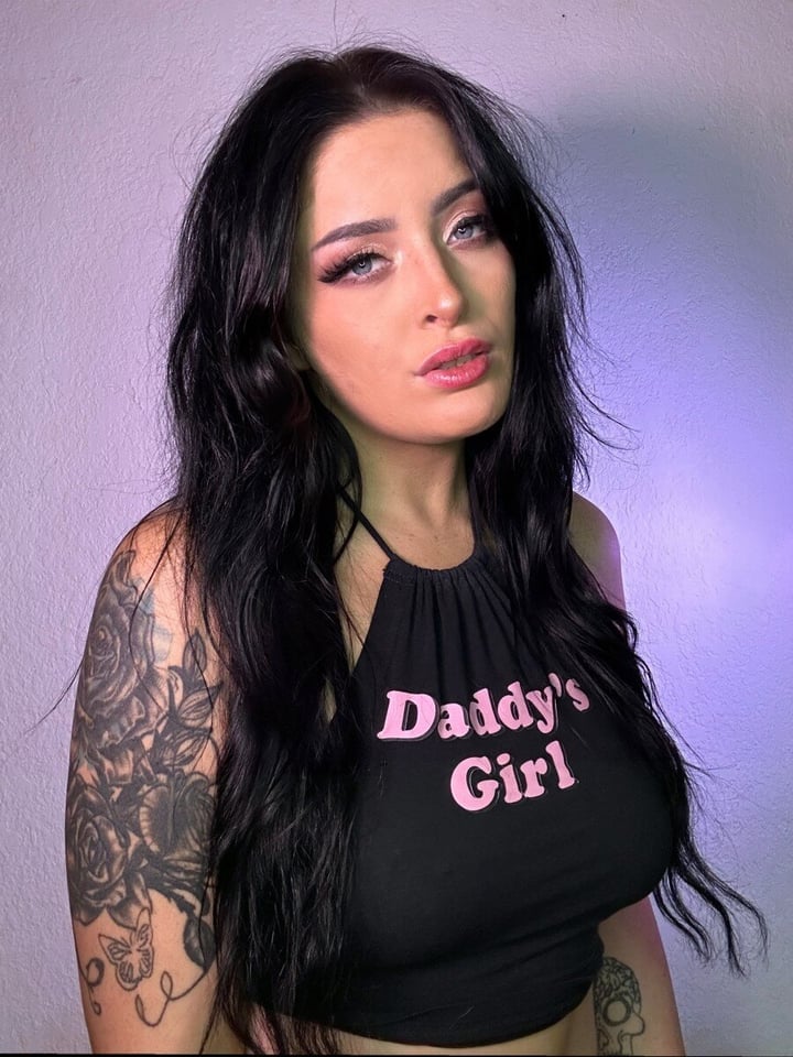 Jademoonofficial