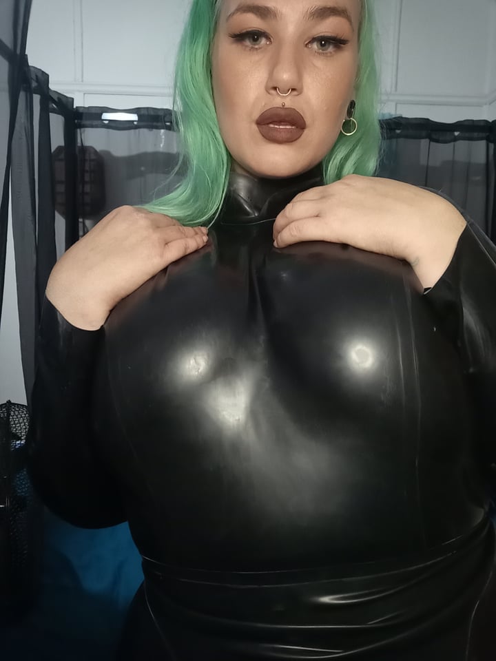 Jadesadist