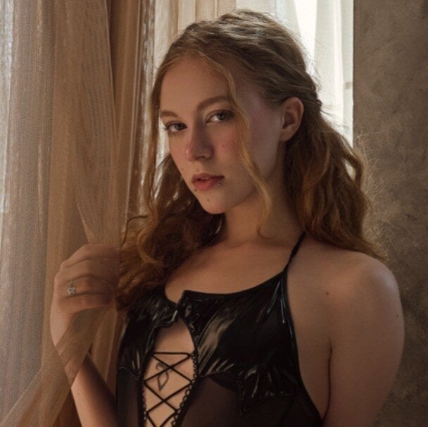 Janechastity