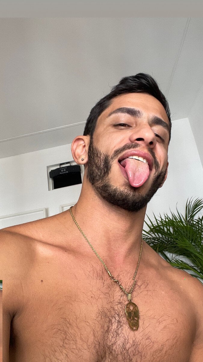 Jose76422552