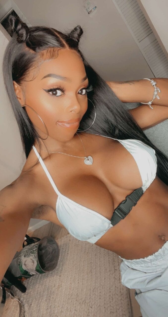 Kikithesexdoll