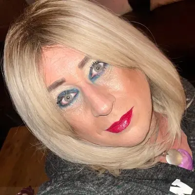Kirstysummers6