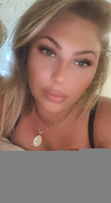 Laceylou8910