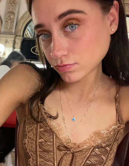 Jr. Lana