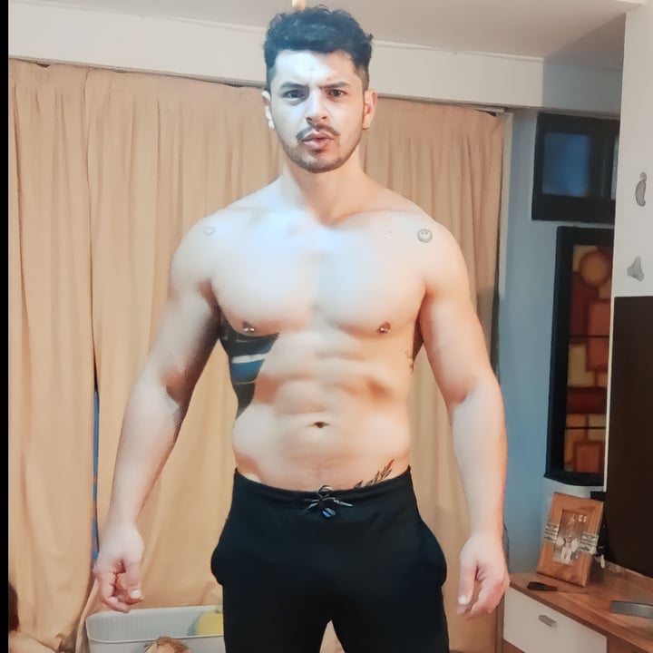 Lat20ar  RECARGADO 🍼 😋 💦 🍑