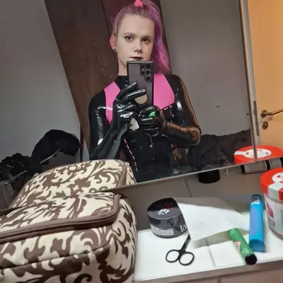Latexprincess13