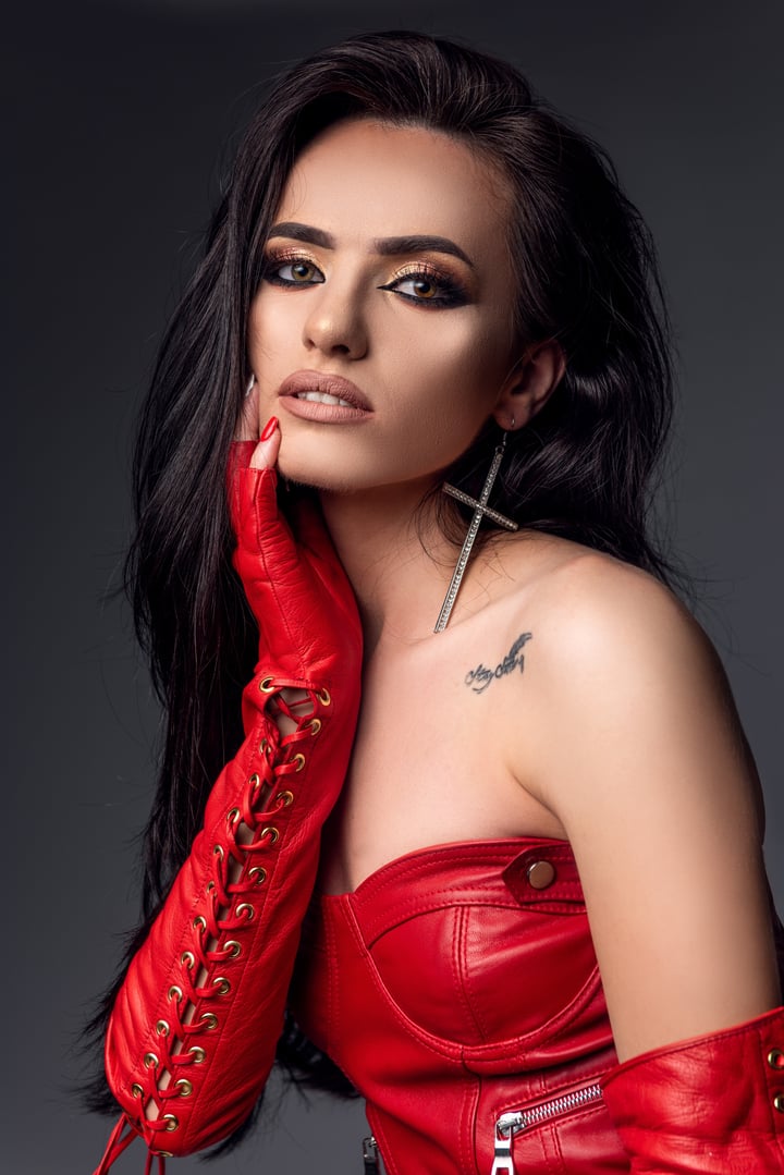 Laylawood1