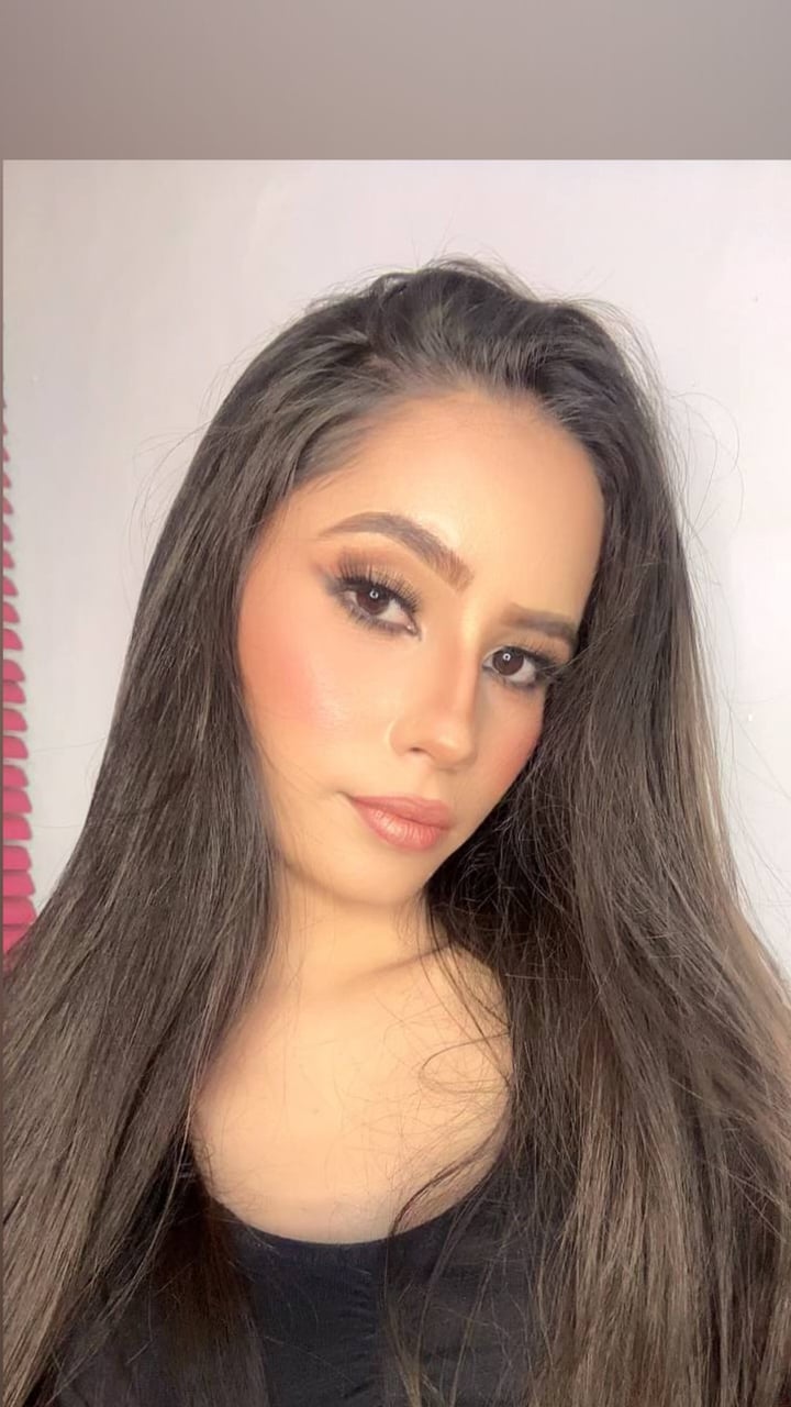 LeonaGrey