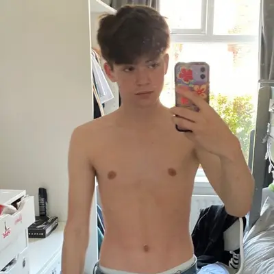 Levygoth69