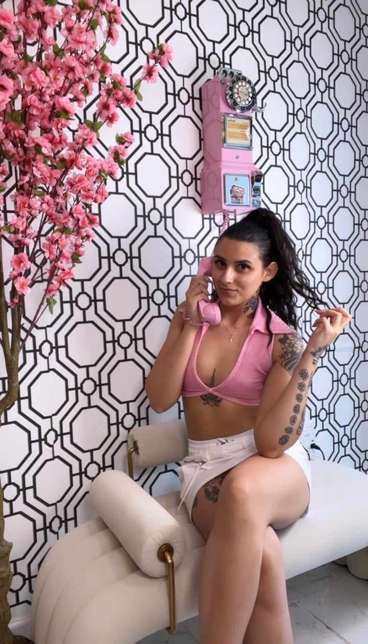Lifeonplutoxxx