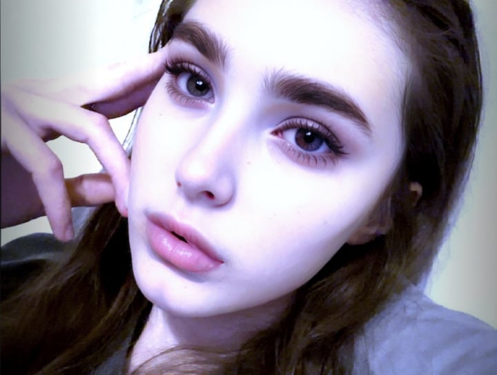 Lilya Hott