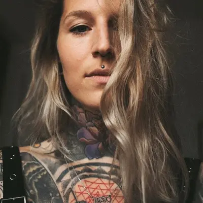 Lisarocketcockfree