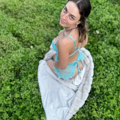 Littlelady04