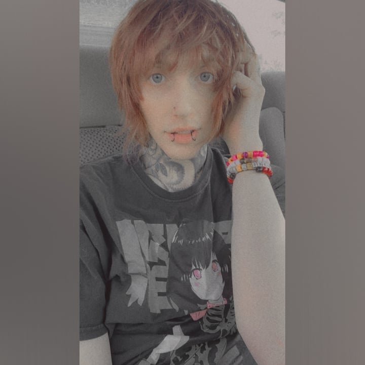 🩶 Grey 👽