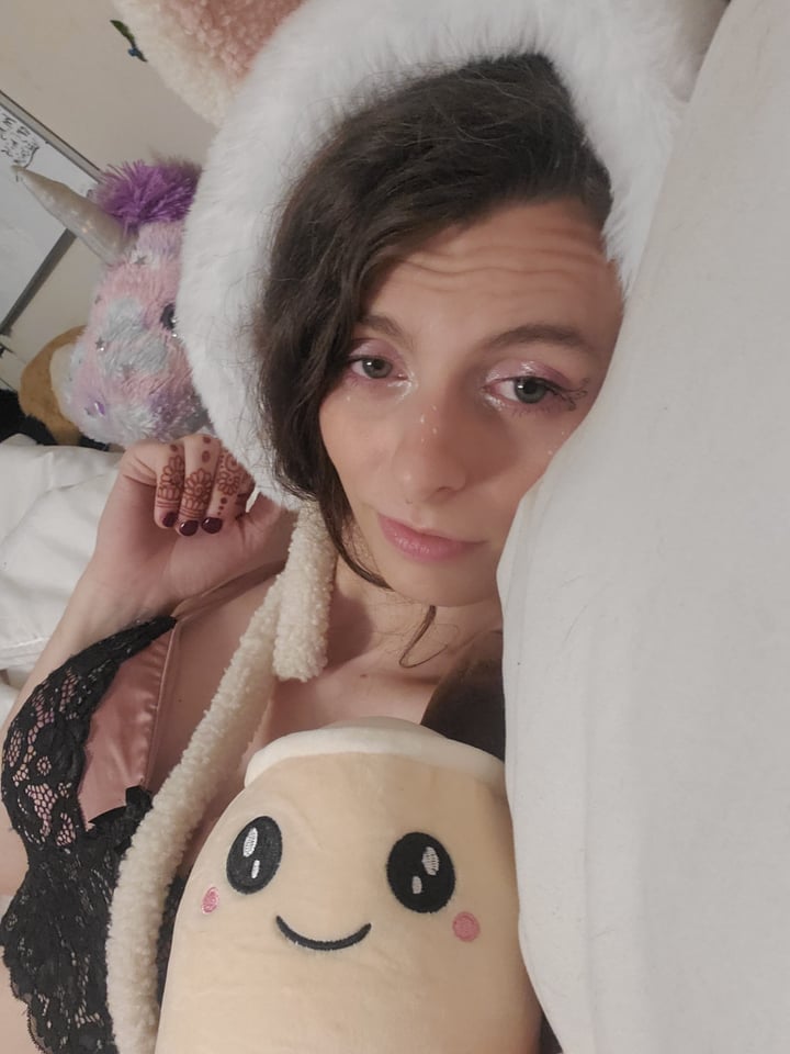 Lolarainbowbloom