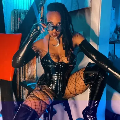 Madamcarmen2