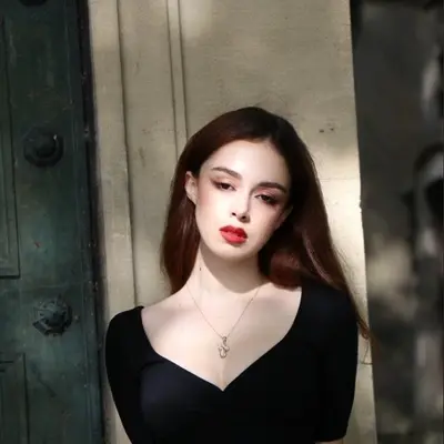 Mademoiselle Oz