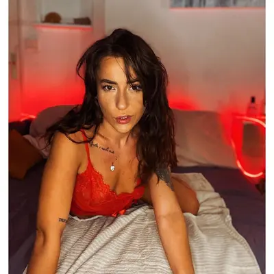 Maneavalentinax