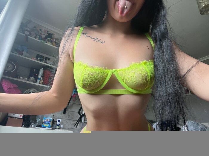 Meg200021