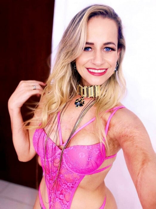 Melhotwife