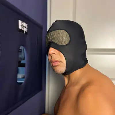 Mensgloryhole
