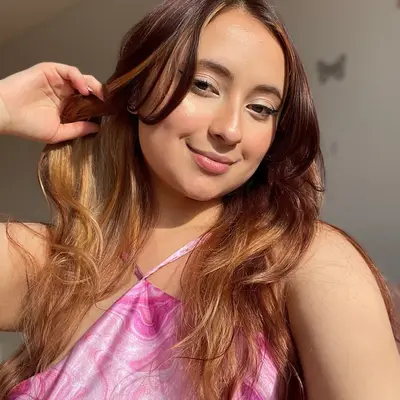 Mia 🐻