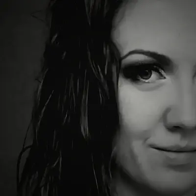 Vivienne Noir