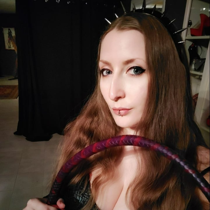 Mistresshellaroma