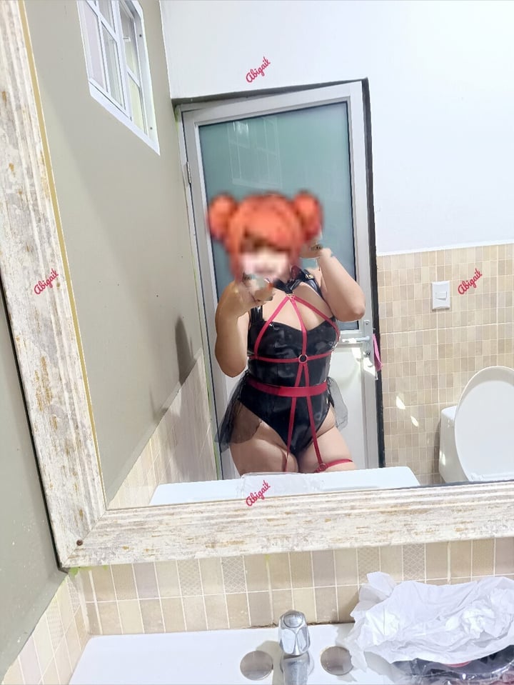 Monica0011457