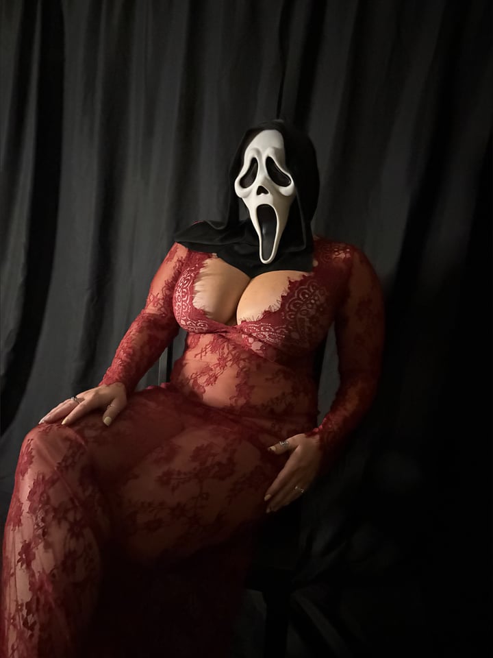 Mrs Scream Queen
