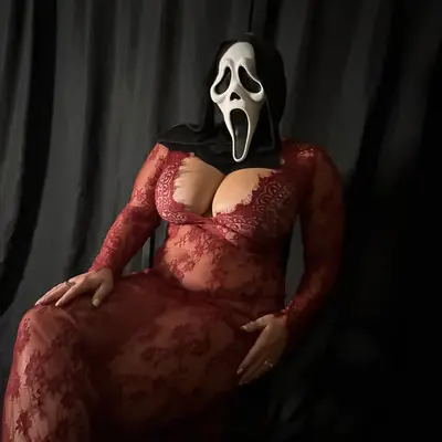 Mrs Scream Queen