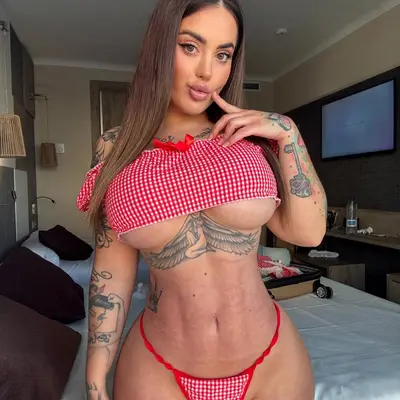 Naiara🦋