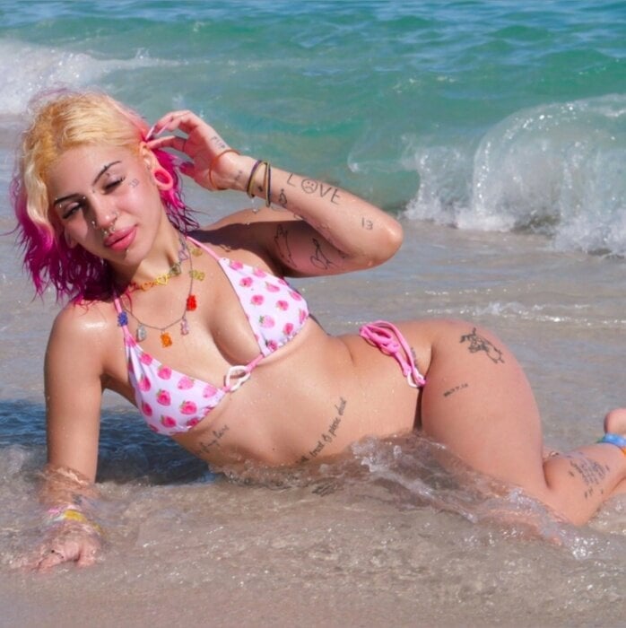 Nalimarielesbian