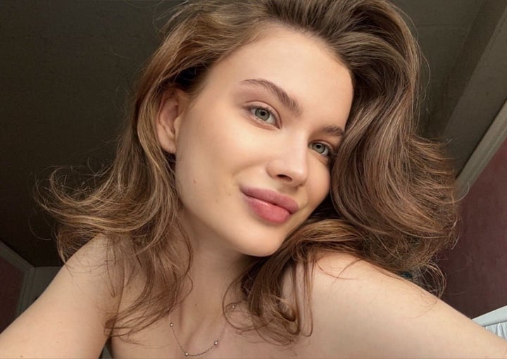 Student Agatha🤍 Natural Beauty
