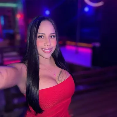 Negrapomposa28
