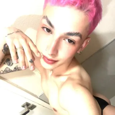 Nickifem09