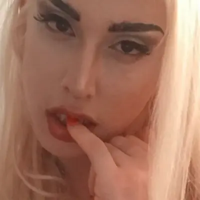 Nicolebabeuk